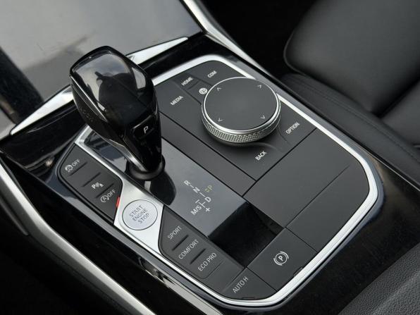 BMW 3 серии VII (G2x) с пробегом 2019 года, цена 2 922 000 рублей, 138726 км, седан, Автокод Объявления