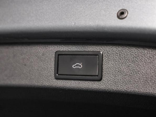 Skoda Kodiaq I с пробегом 2018 года, цена 2 499 000 рублей, 143508 км, внедорожник, Автокод Объявления