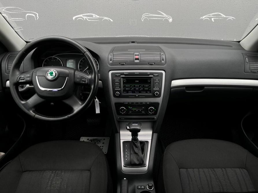 Skoda Octavia II (A5) Рестайлинг Санкт-Петербург  - изображение 6