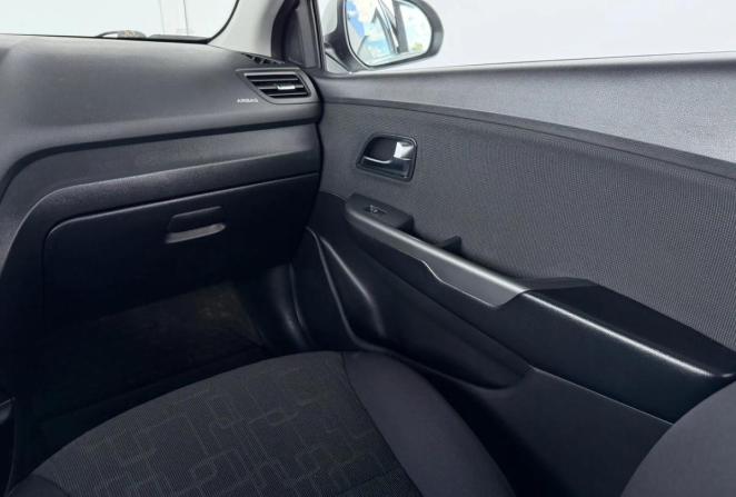 Kia Rio III Рестайлинг с пробегом 2015 года, цена 1 300 000 рублей, 119389 км, седан, Автокод Объявления