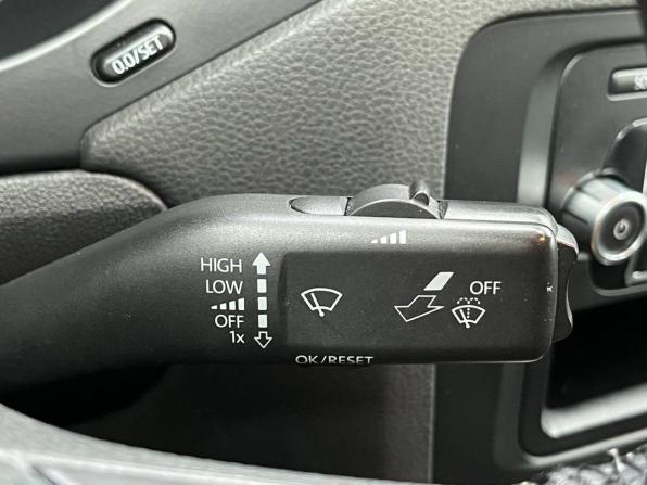 Volkswagen Jetta VI с пробегом 2013 года, цена 1 079 900 рублей, 218000 км, седан, Автокод Объявления