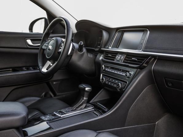 Kia Optima IV Рестайлинг с пробегом 2019 года, цена 1 958 000 рублей, 149505 км, седан, Автокод Объявления