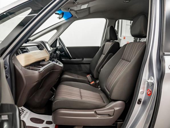 Honda Freed II с пробегом 2019 года, цена 1 695 000 рублей, 77805 км, компактвэн, Автокод Объявления