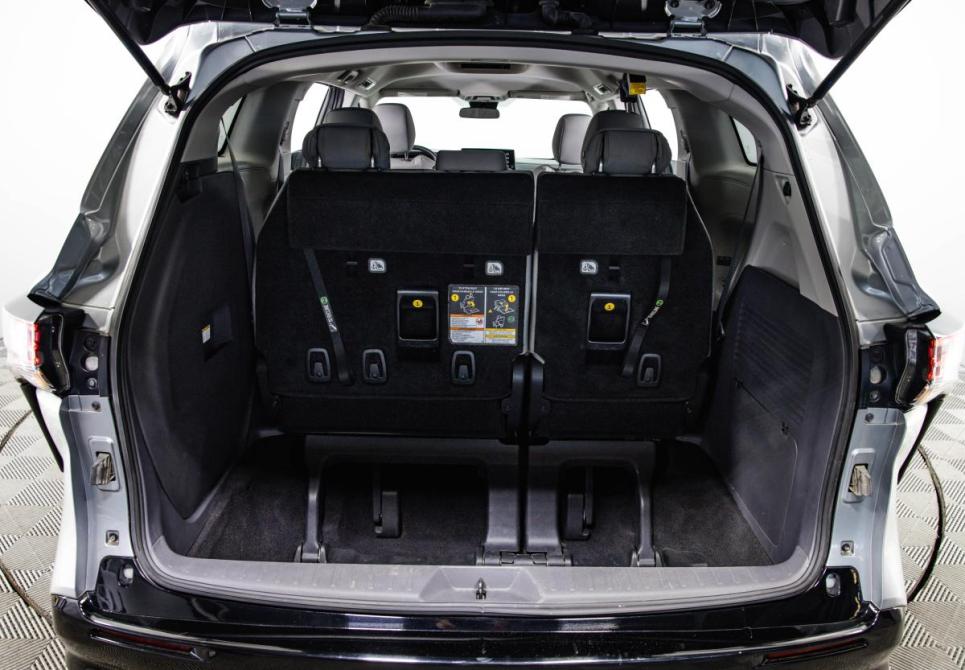 Toyota Sienna IV Пермь  - изображение 8
