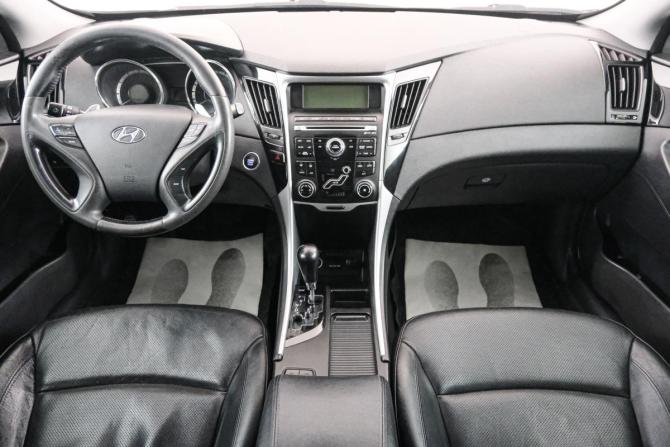 Hyundai Sonata VI (YF) с пробегом 2011 года, цена 1 199 000 рублей, 220100 км, седан, Автокод Объявления