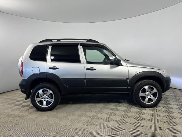 Chevrolet Niva I Рестайлинг с пробегом 2019 года, цена 785 000 рублей, 103372 км, внедорожник, Автокод Объявления