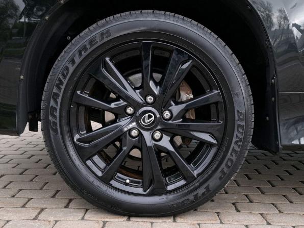 Lexus LX III Рестайлинг 2 с пробегом 2018 года, цена 8 790 000 рублей, 89595 км, внедорожник, Автокод Объявления