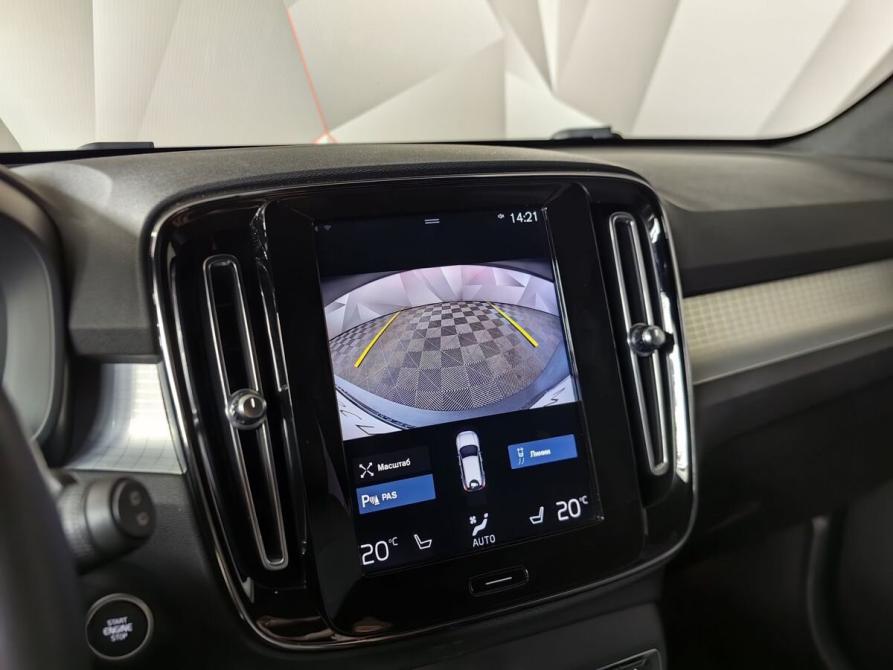 Volvo XC40 I Москва  - изображение 21