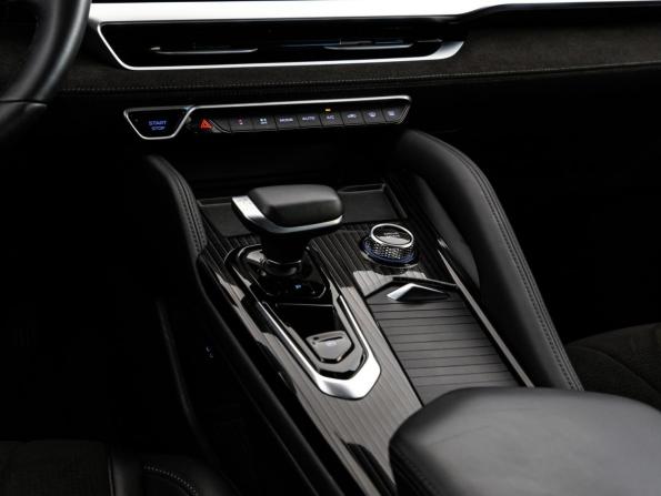 Geely Monjaro I с пробегом 2024 года, цена 3 499 000 рублей, 35461 км, внедорожник, Автокод Объявления