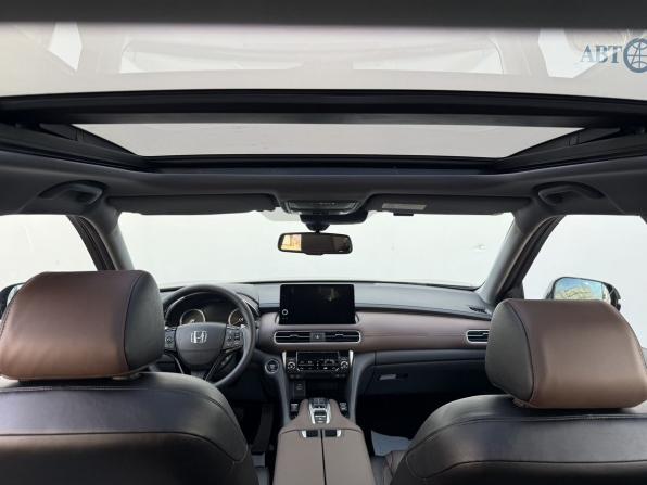 Honda UR-V I Рестайлинг 2 с пробегом 2025 года, цена 5 900 000 рублей, 13 км, внедорожник, Автокод Объявления