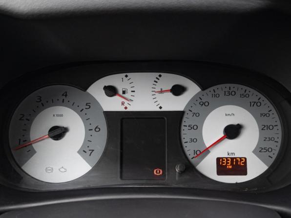 Renault Symbol I Рестайлинг с пробегом 2006 года, цена 399 000 рублей, 133172 км, седан, Автокод Объявления