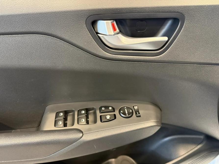Hyundai Solaris II Рестайлинг Подольск  - изображение 12