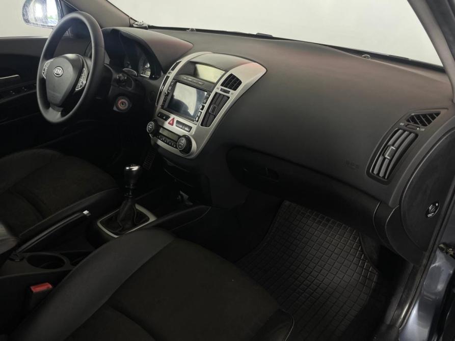 Kia Ceed I Воронеж  - изображение 11