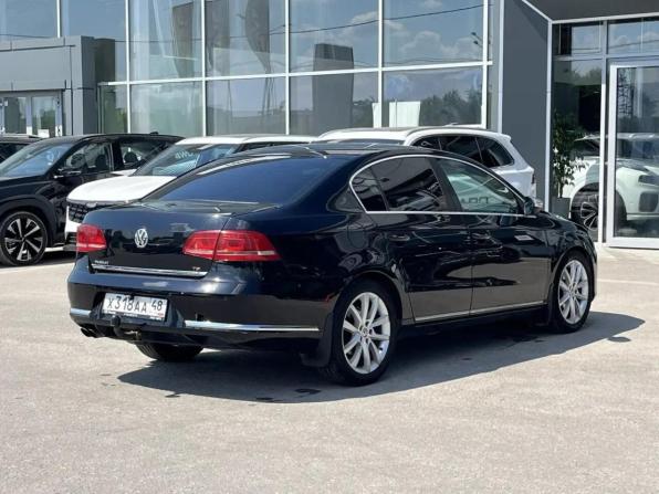 Volkswagen Passat B7 с пробегом 2011 года, цена 900 000 рублей, 221152 км, седан, Автокод Объявления