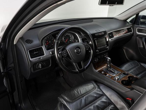 Volkswagen Touareg II с пробегом 2014 года, цена 1 950 000 рублей, 306909 км, внедорожник, Автокод Объявления