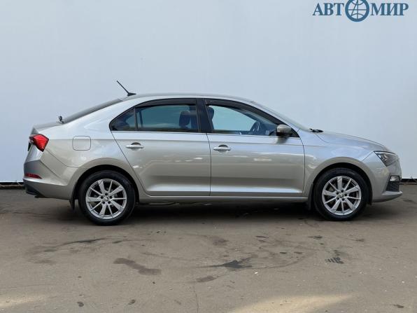 Skoda Rapid II с пробегом 2021 года, цена 1 850 000 рублей, 59626 км, лифтбек, Автокод Объявления