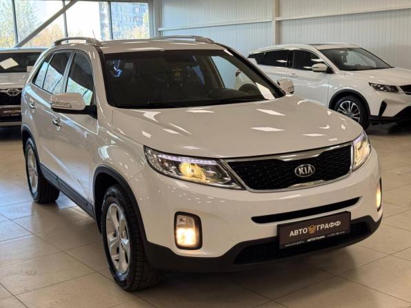 Kia Sorento II Рестайлинг с пробегом 2017 года, цена 2 099 000 рублей, 135188 км, внедорожник, Автокод Объявления