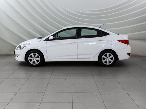 Hyundai Solaris I Рестайлинг с пробегом 2015 года, цена 788 000 рублей, 134378 км, седан, Автокод Объявления