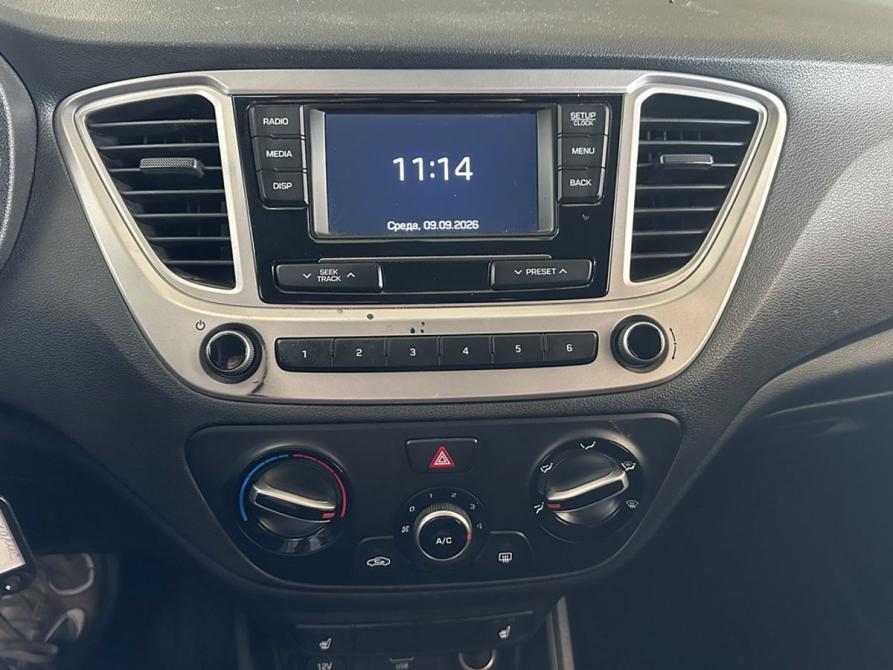 Hyundai Solaris II Москва  - изображение 14