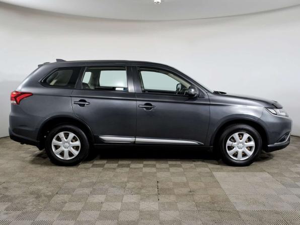 Mitsubishi Outlander III Рестайлинг 3 с пробегом 2019 года, цена 1 698 000 рублей, 90258 км, внедорожник, Автокод Объявления