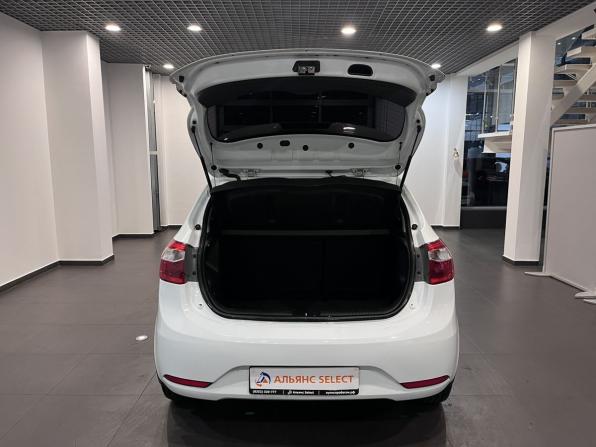 Kia Rio III с пробегом 2013 года, цена 790 000 рублей, 198267 км, хэтчбек, Автокод Объявления