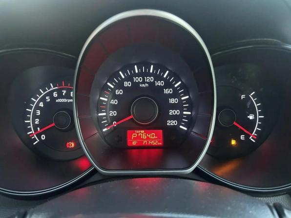 Kia Rio III Рестайлинг с пробегом 2016 года, цена 985 950 рублей, 170734 км, седан, Автокод Объявления