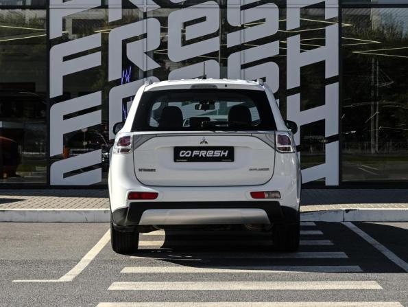 Mitsubishi Outlander III с пробегом 2014 года, цена 1 589 000 рублей, 158953 км, внедорожник, Автокод Объявления