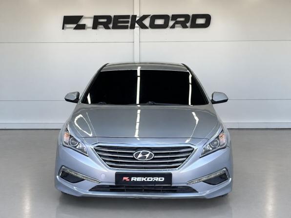 Hyundai Sonata VII (LF) с пробегом 2015 года, цена 1 179 000 рублей, 244300 км, седан, Автокод Объявления