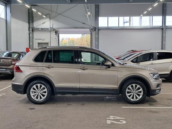 Volkswagen Tiguan II с пробегом 2017 года, цена 2 260 000 рублей, 66700 км, внедорожник, Автокод Объявления