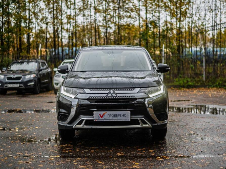Mitsubishi Outlander III Рестайлинг 3 Санкт-Петербург  - изображение 3