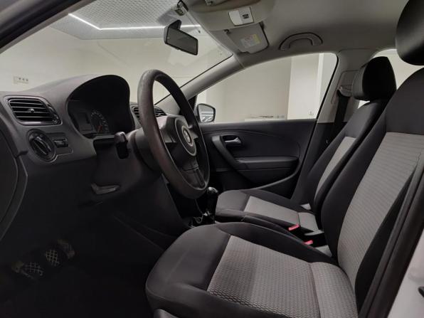 Volkswagen Polo V с пробегом 2012 года, цена 569 000 рублей, 172123 км, седан, Автокод Объявления