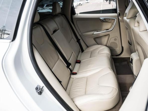 Volvo XC60 I Рестайлинг с пробегом 2013 года, цена 2 019 000 рублей, 211322 км, внедорожник, Автокод Объявления