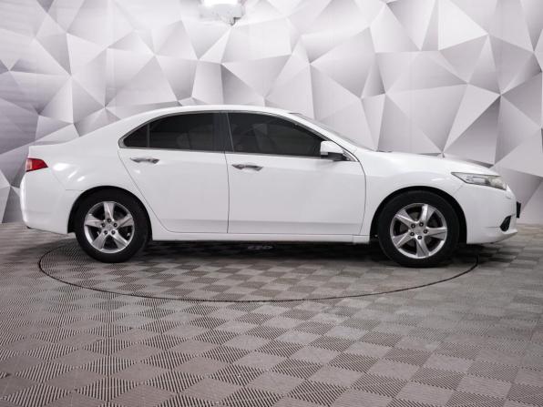 Honda Accord VIII Рестайлинг с пробегом 2012 года, цена 1 295 000 рублей, 234277 км, седан, Автокод Объявления