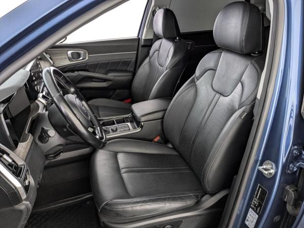 Kia Sorento IV с пробегом 2021 года, цена 3 630 000 рублей, 77888 км, внедорожник, Автокод Объявления
