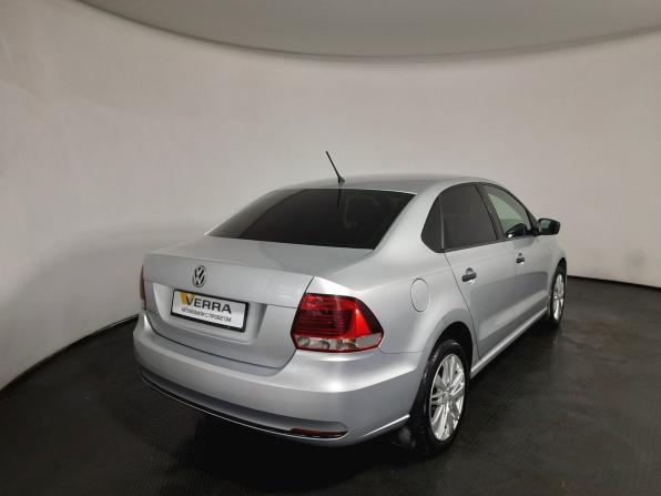 Volkswagen Polo V Рестайлинг с пробегом 2016 года, цена 790 000 рублей, 187000 км, седан, Автокод Объявления