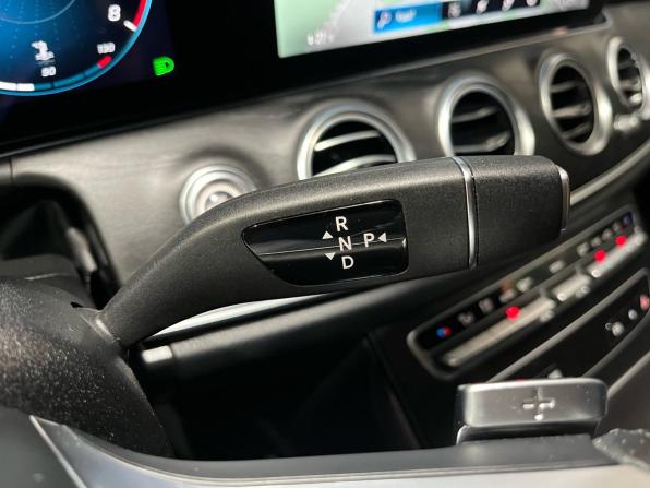 Mercedes-Benz E-Класс V (W213 S213 C238) Рестайлинг с пробегом 2021 года, цена 3 795 000 рублей, 113075 км, седан, Автокод Объявления