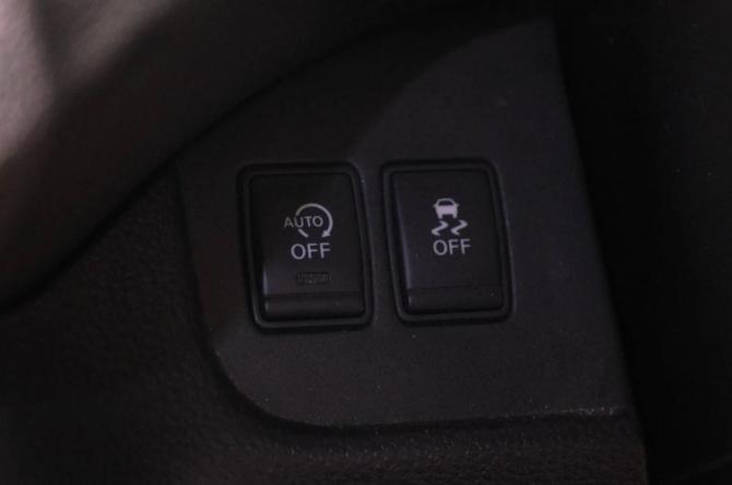 Nissan Serena IV (C26) с пробегом 2015 года, цена 1 489 000 рублей, 246000 км, минивэн, Автокод Объявления