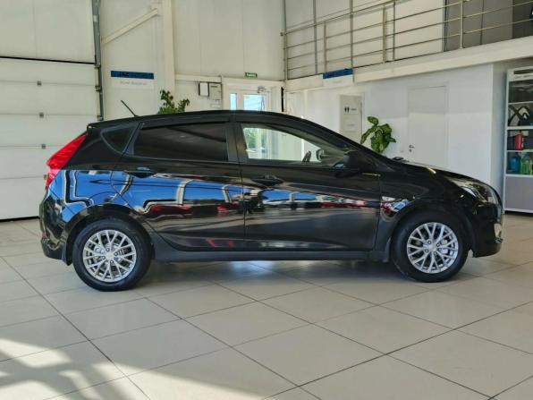 Hyundai Solaris I Рестайлинг с пробегом 2015 года, цена 858 000 рублей, 202000 км, хэтчбек, Автокод Объявления