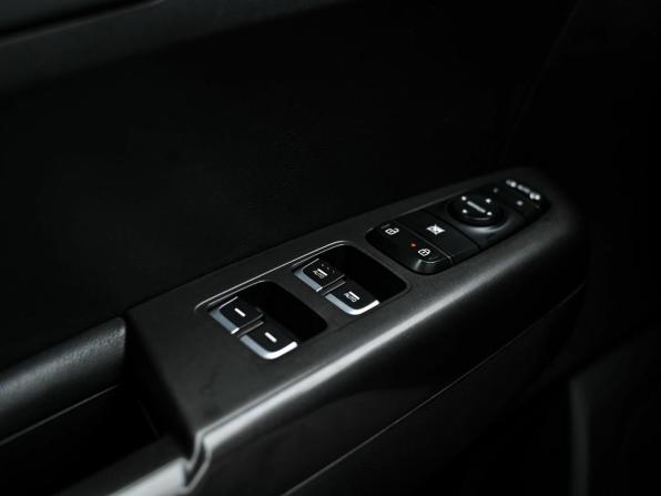 Kia Sportage IV Рестайлинг с пробегом 2018 года, цена 1 718 000 рублей, 213515 км, внедорожник, Автокод Объявления