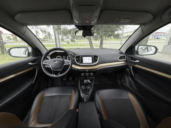 Lada (ВАЗ) Vesta I Рестайлинг (NG) с пробегом 2023 года, цена 1 290 000 рублей, 40900 км, седан, Автокод Объявления