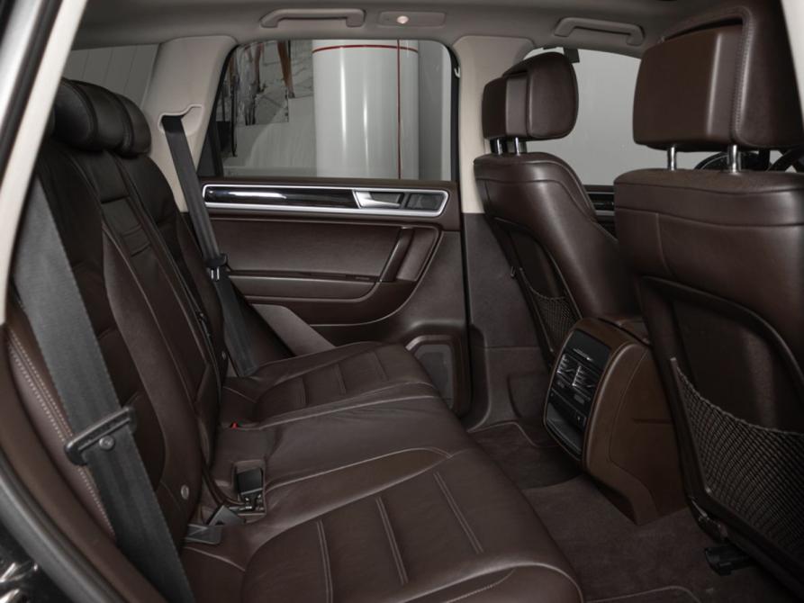 Volkswagen Touareg II Рестайлинг Казань  - изображение 8