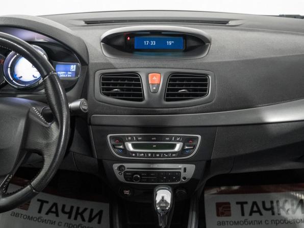 Renault Fluence I Рестайлинг с пробегом 2015 года, цена 775 000 рублей, 152091 км, седан, Автокод Объявления