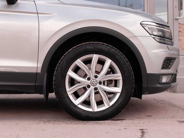 Volkswagen Tiguan II с пробегом 2018 года, цена 2 310 000 рублей, 201571 км, внедорожник, Автокод Объявления