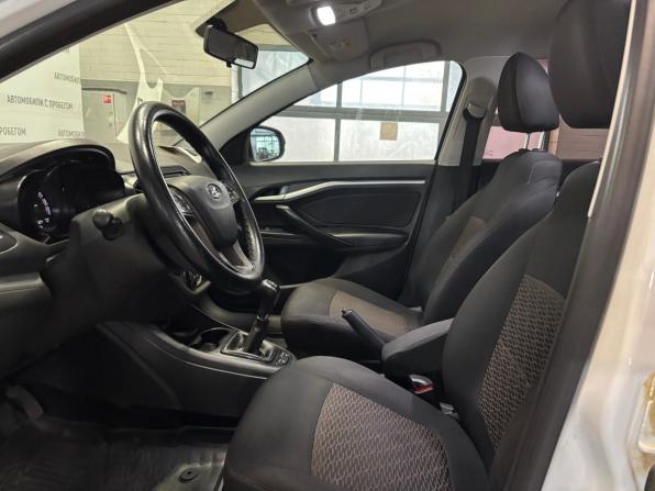 Lada (ВАЗ) Vesta I с пробегом 2018 года, цена 669 000 рублей, 181000 км, седан, Автокод Объявления