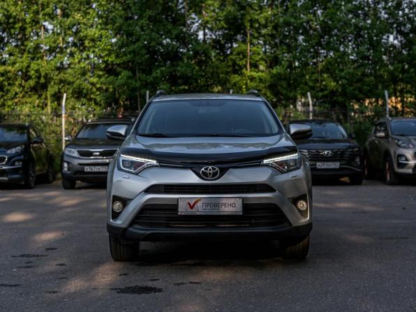 Toyota RAV4 IV (XA40) Рестайлинг с пробегом 2018 года, цена 2 020 000 рублей, 196951 км, внедорожник, Автокод Объявления