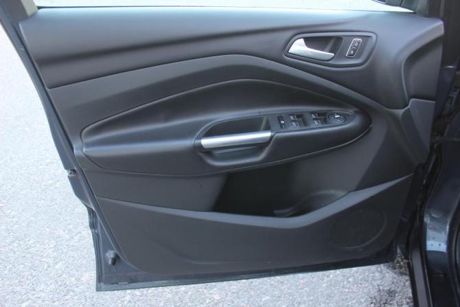Ford Kuga II с пробегом 2014 года, цена 997 000 рублей, 187243 км, внедорожник, Автокод Объявления