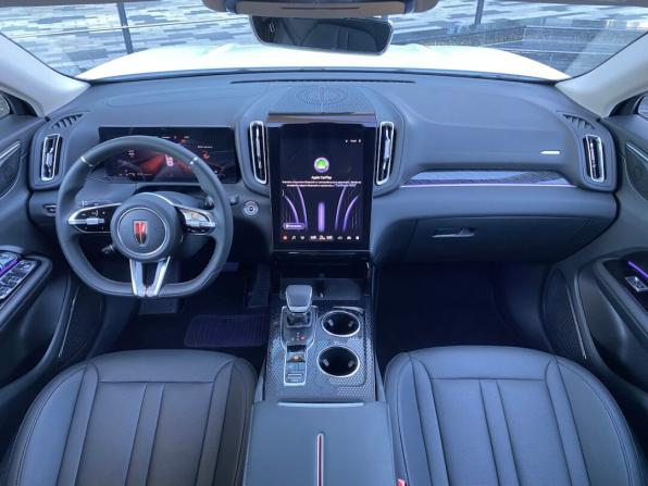 Hongqi HS3 с пробегом 2024 года, цена 2 450 000 рублей, 6860 км, внедорожник, Автокод Объявления