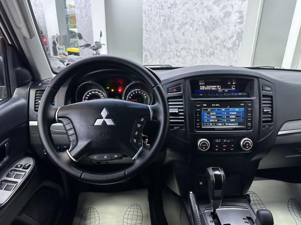 Mitsubishi Pajero IV Рестайлинг 1 с пробегом 2011 года, цена 1 899 000 рублей, 159534 км, внедорожник, Автокод Объявления