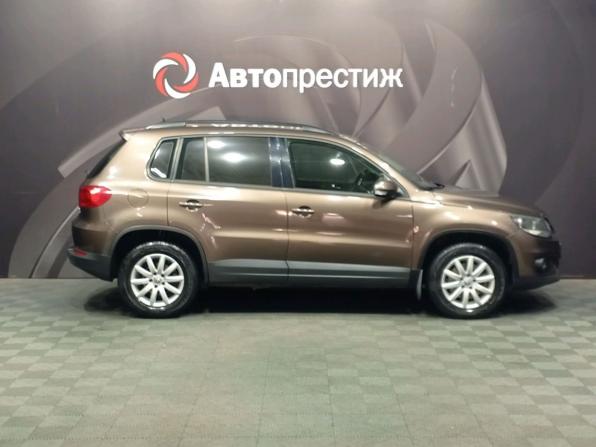 Volkswagen Tiguan I Рестайлинг с пробегом 2014 года, цена 1 290 000 рублей, 157211 км, внедорожник, Автокод Объявления