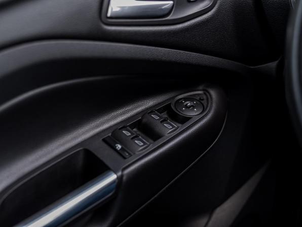 Ford Kuga II с пробегом 2013 года, цена 994 000 рублей, 199310 км, внедорожник, Автокод Объявления